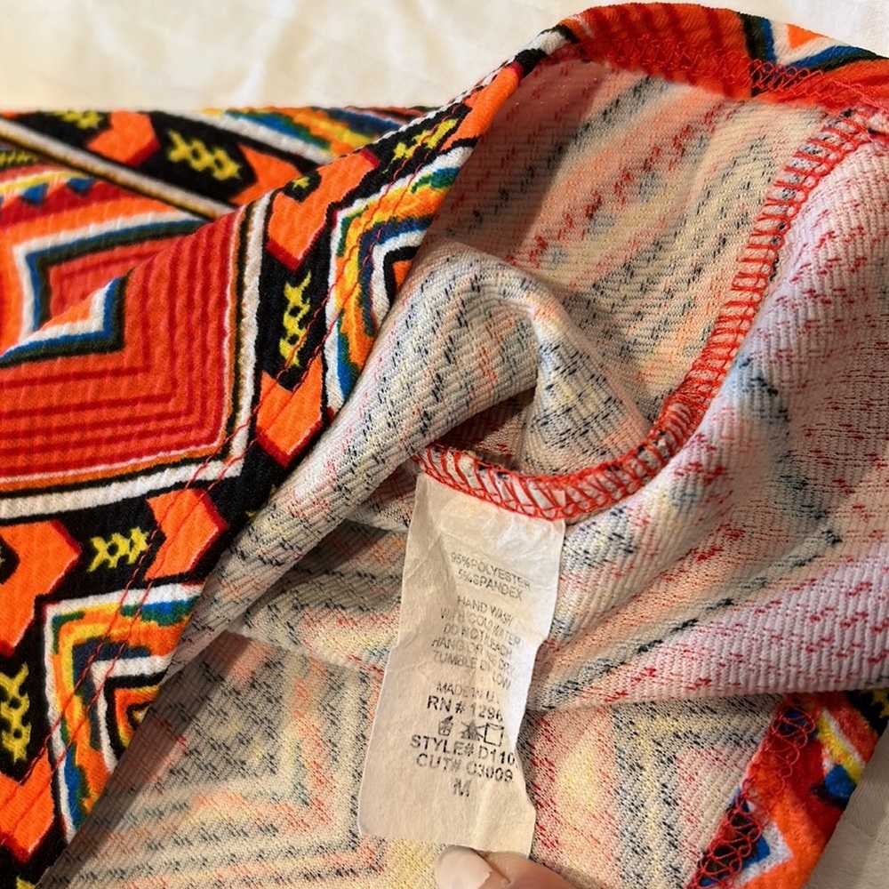 Bella D Sleeveless Dress Size Medium Padded Breast area Orange Chevron Design - Picture 6 of 8